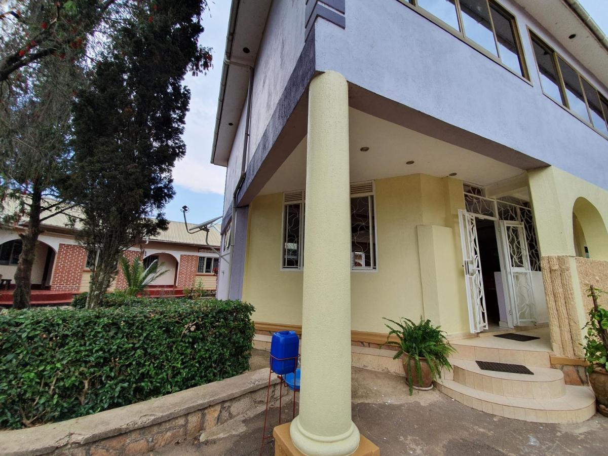 Annas Bed And Breakfast Entebbe Exterior foto