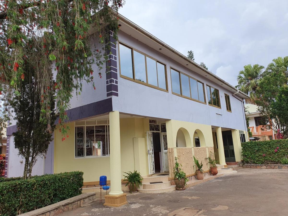 Annas Bed And Breakfast Entebbe Exterior foto